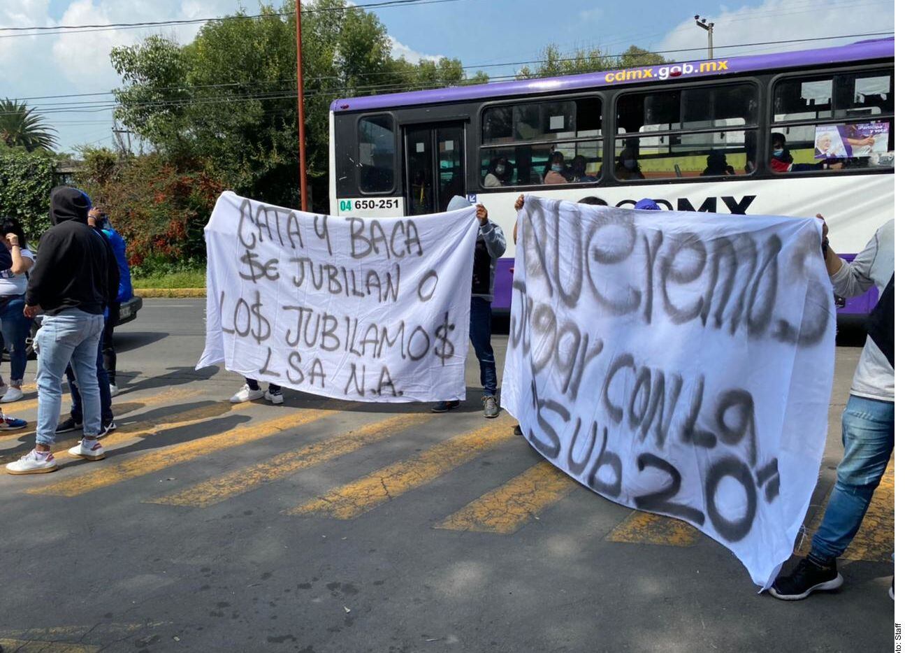 Algunos mensajes fueron dirigidos a Julio Domínguez y Rafael Baca.