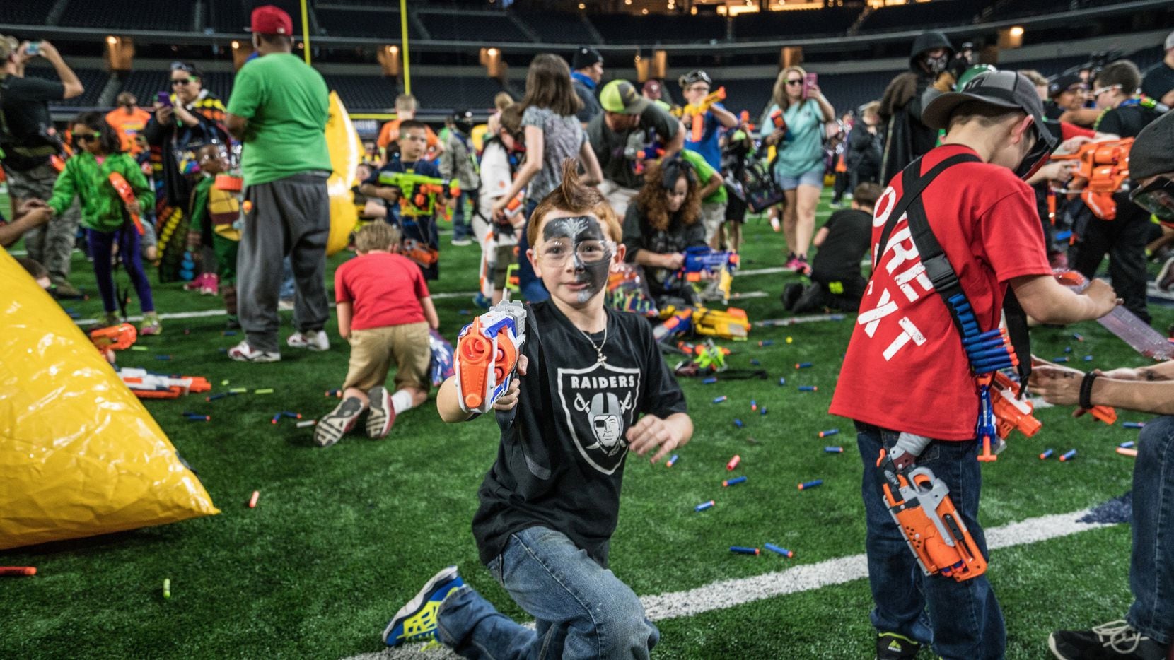 dyb Gentagen flod Dallas Cowboys' turf will transform into a Nerf battlefield for one day in  April