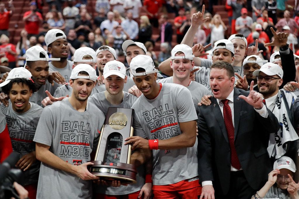 Texas Tech poses with the trophy after a win against Gonzaga during the West Regional final...