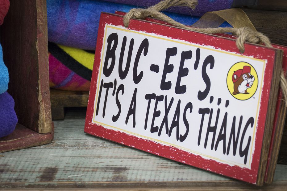 Buc-ee's opened in 1982 and remained in Texas for nearly four decades.  But despite what this sign says, Buc-ee's are no longer 'a Texas thang'.