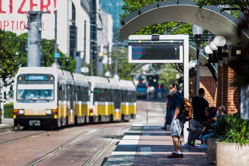 El transporte público DART será gratuito para todos los pasajeros los sábados 17 y 24 de...