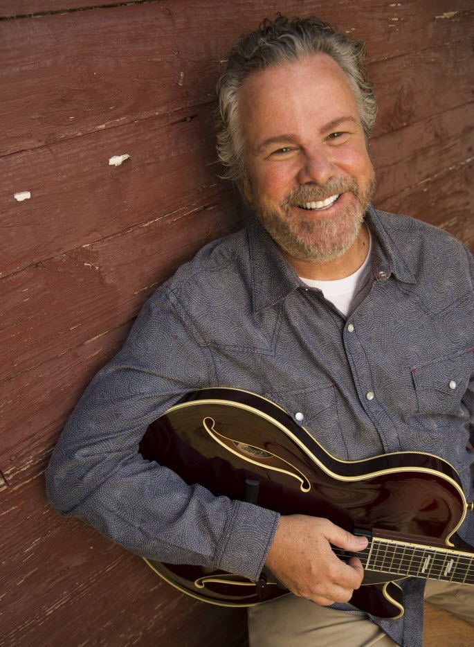 Robert Earl Keen Will Brighten Up The Holidays With Shows At House Of Blues Bass Hall
