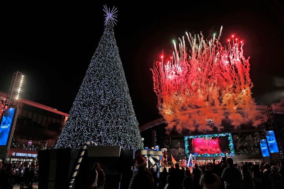 Dallas Cowboys Christmas Tree  Dallas cowboys christmas tree