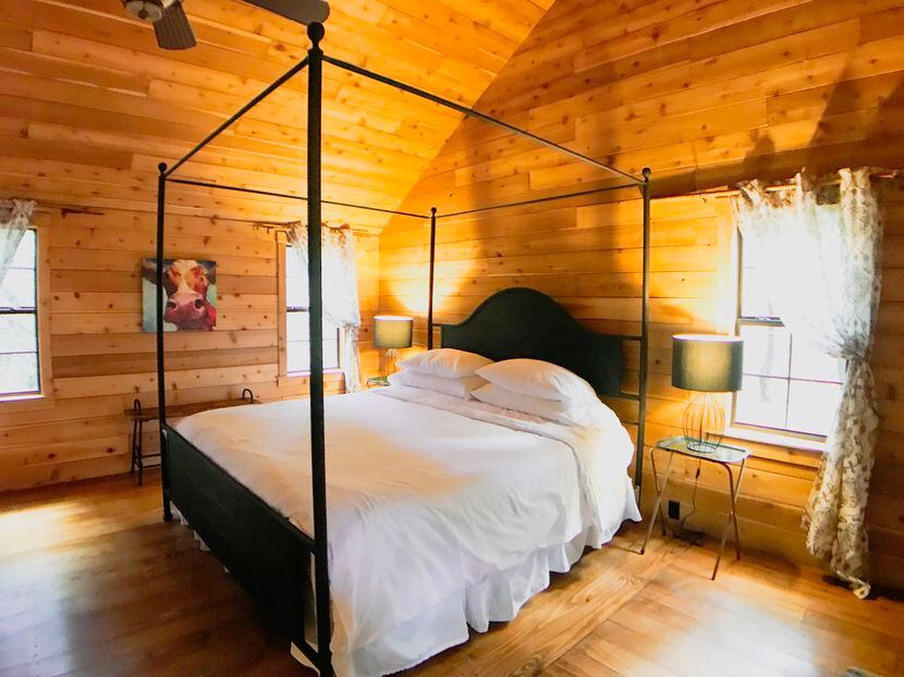 The Granbury Cabins at Windy Ridge are set in tree-covered, secluded sites on a 10-acre...