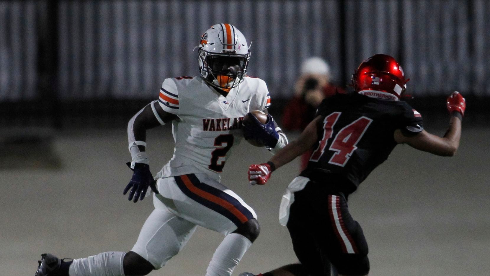 Frisco Wakeland running back Jared White (2) sprints out of the backfield as he eyes the...
