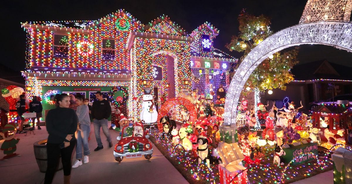 Where to find brightest neighborhood Christmas lights in Dallas or your suburb