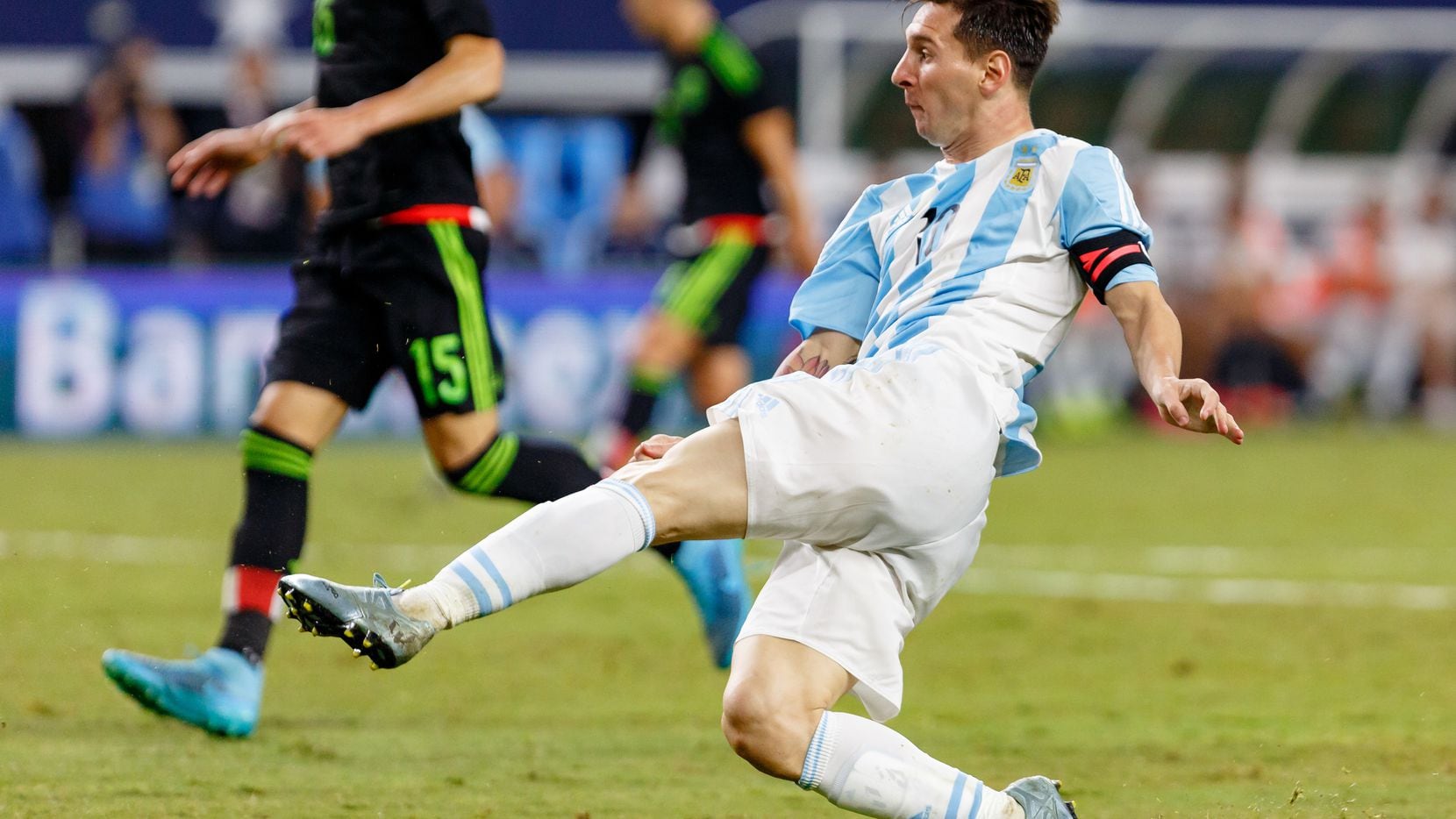 El argentino Lionel Messi anotó un gol de alta ejecución técnica en el minuto 88 del partido...