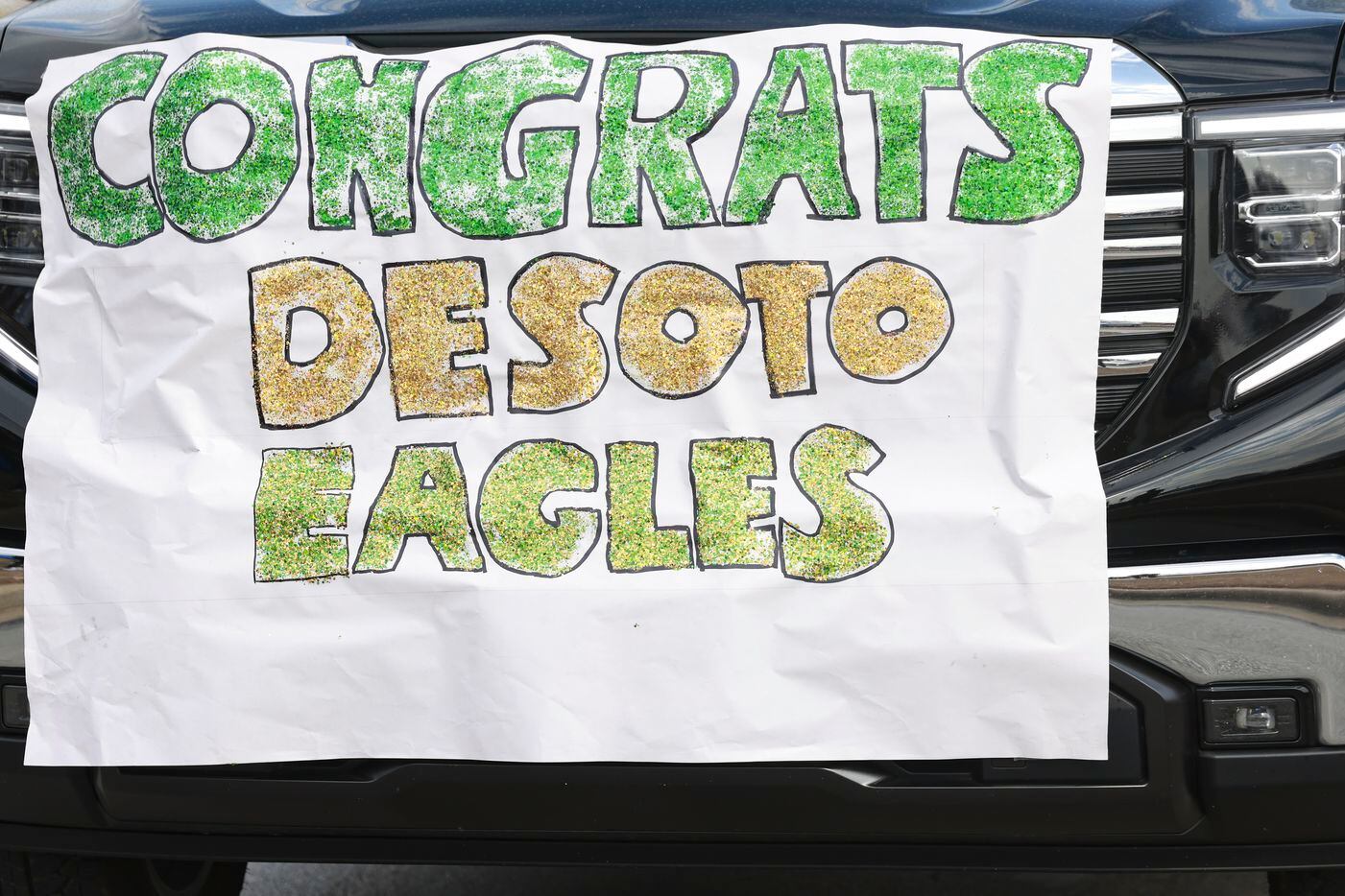 DeSoto Parade Celebrates 'Resilience and Perseverance' of High School