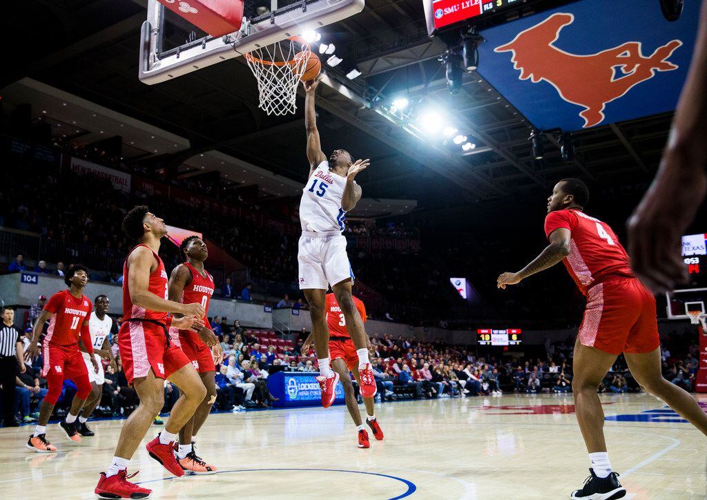 Southern Methodist Mustangs forward Isiaha Mike (15) goes up for a shot during the first...