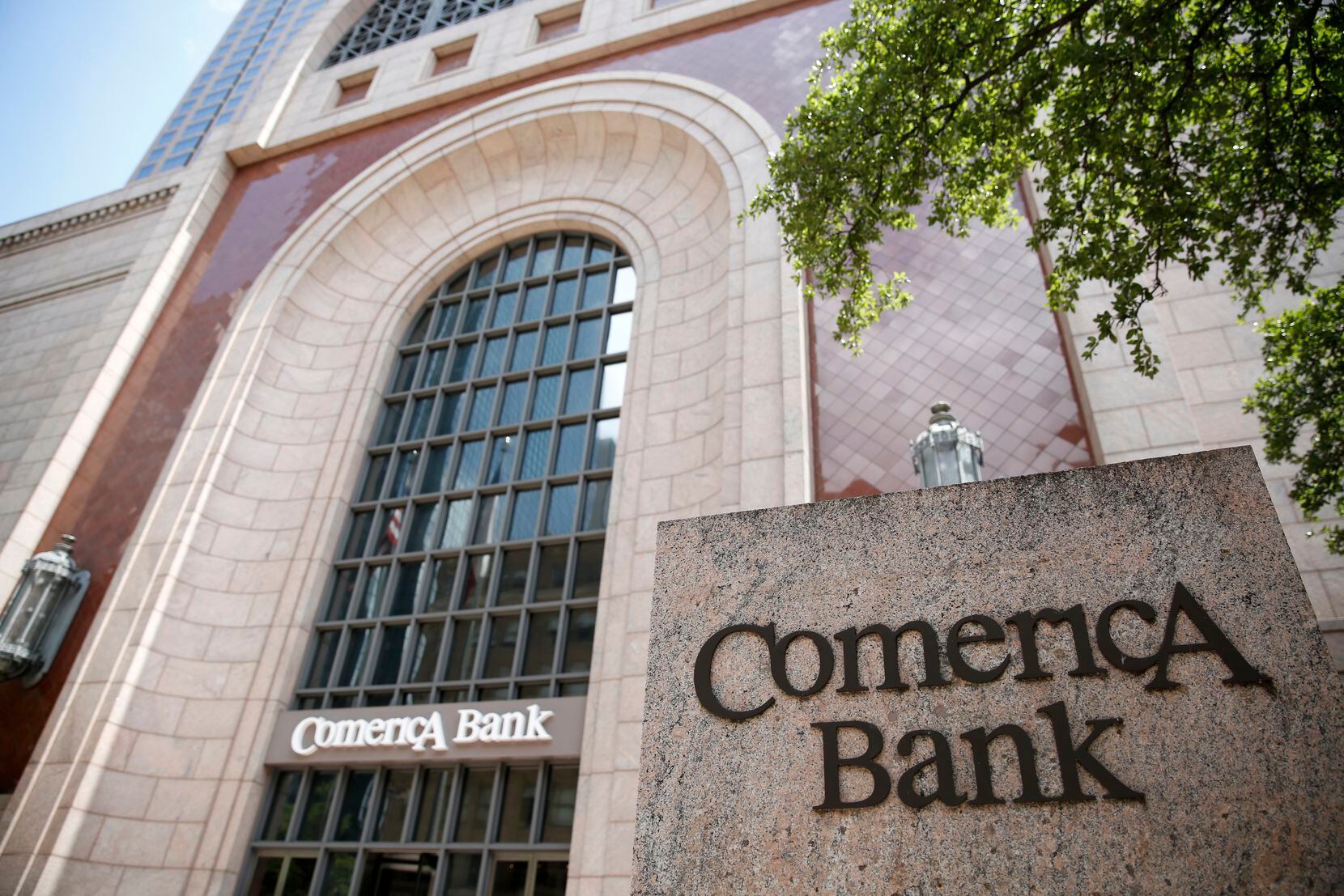 Comerica is keeping its headquarters in the Comerica Bank Tower in downtown Dallas.