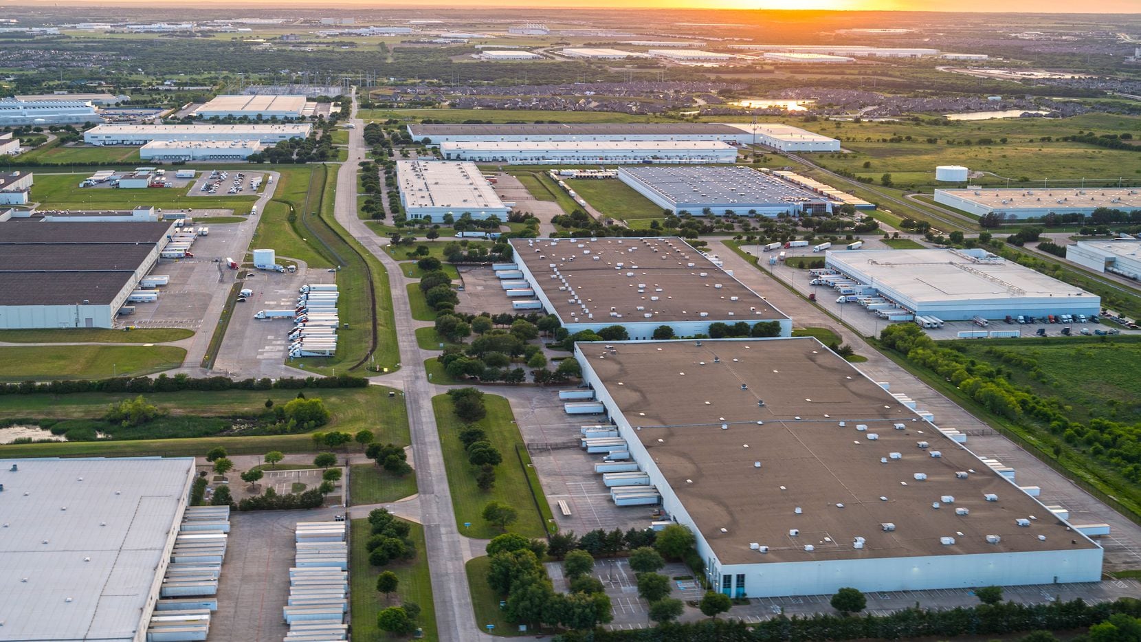Hillwood's largest North Texas industrial building portfolio is in the AllianceTexas project...
