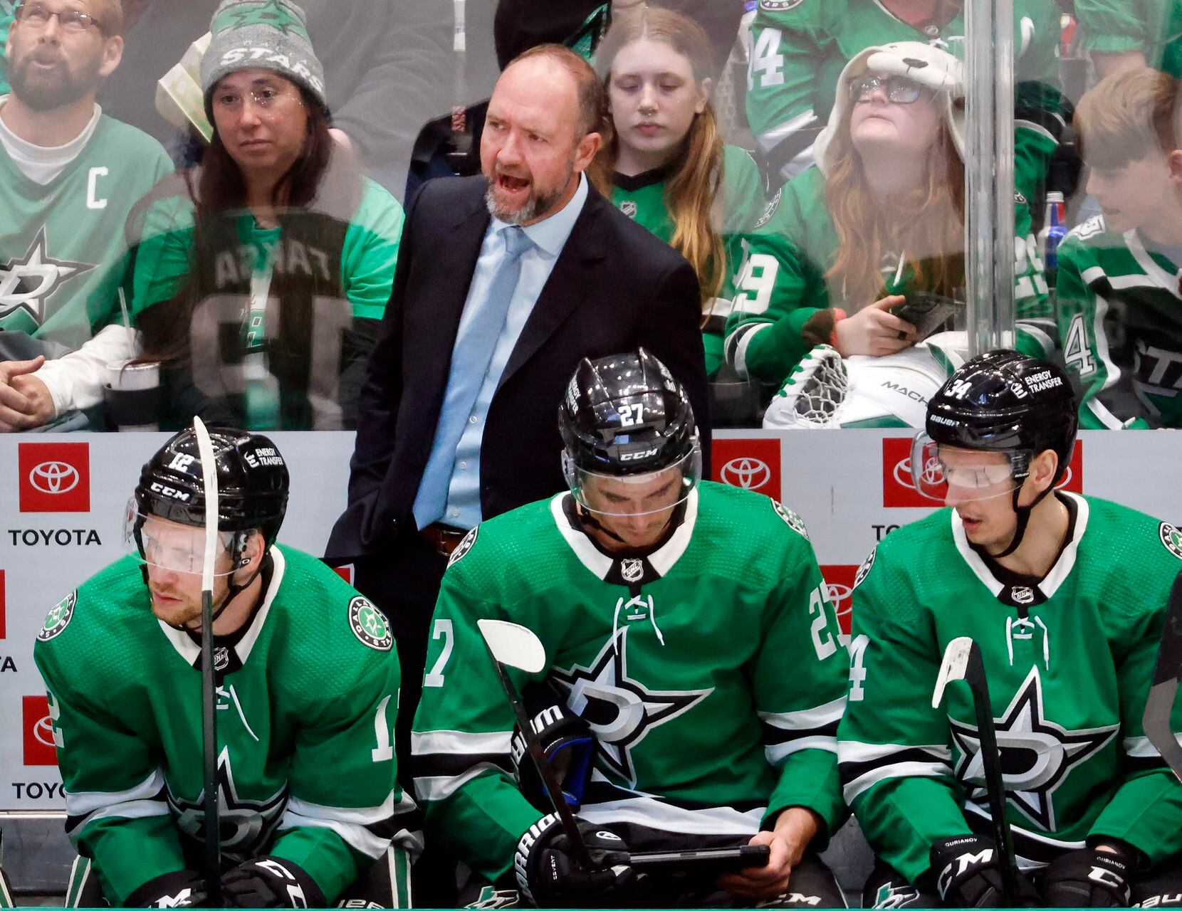 Dallas Stars head coach Peter DeBoer yells at the officials following a call during the...