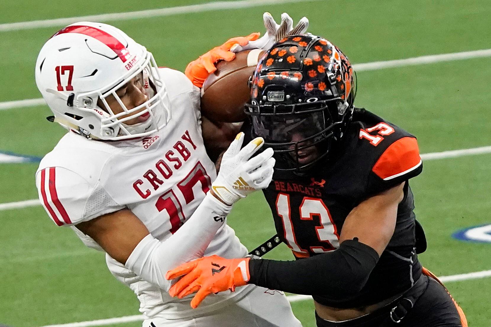 Aledo Logan Flinta (13) defends a pass to Crosby wide receiver Irvin Paige (17)\ during the first half of the Class 5A Division II state football championship game at AT&T Stadium on Friday, Jan. 15, 2021, in Arlington. (Smiley N. Pool/The Dallas Morning News)