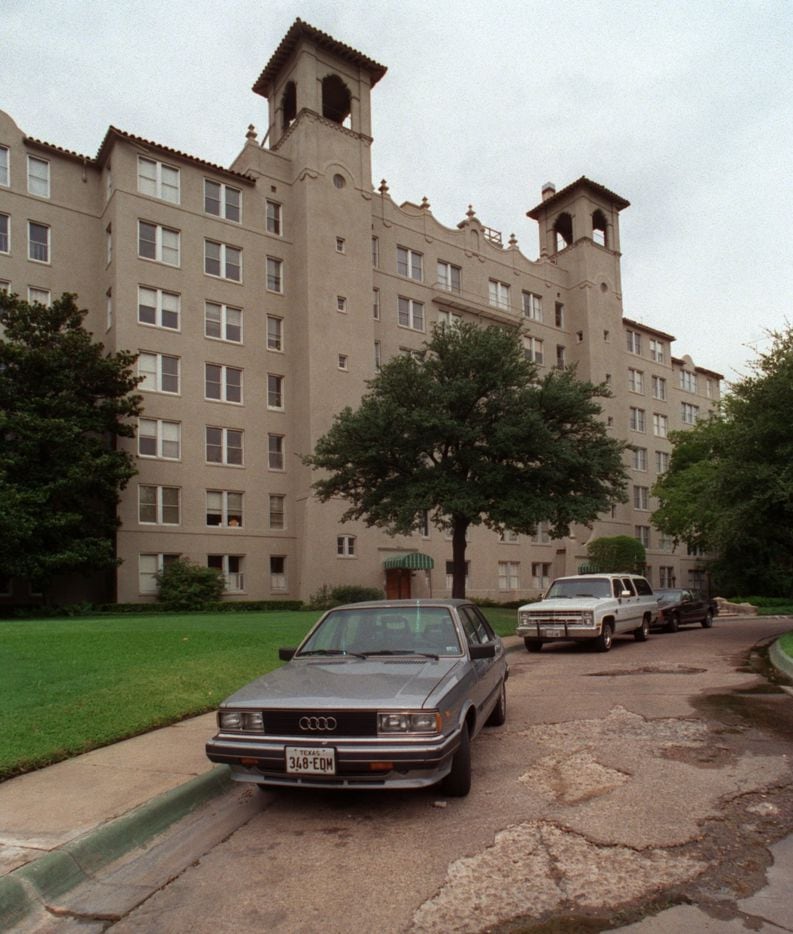 Maple Terrace Apartments photographed in 1998. 