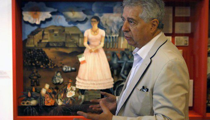 
				Diego López, nieto de Diego Rivera, discute la exhibición Diego Pop y Frida Pop en el...