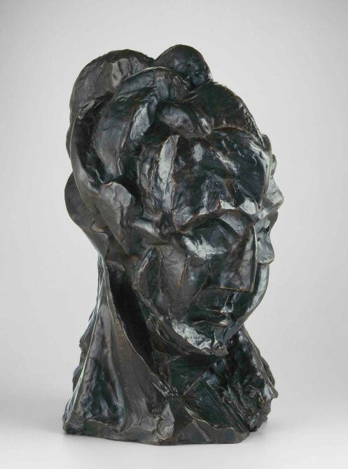  Head of a Woman (1909) shows a Cubist sculpture of Fernande, Picasso's Cubism muse.
