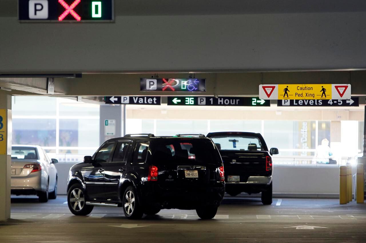 El Aeropuerto Internacional Dallas/Fort Worth tendrá tarifas de descuento en la temporada...