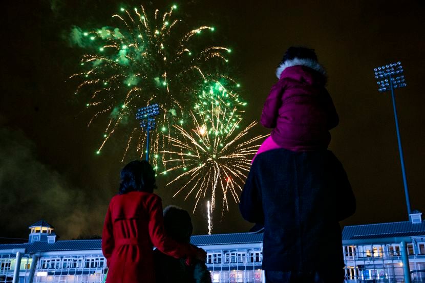 In 2020, the Day 1 fireworks show was at the Dr Pepper Ballpark in Frisco.