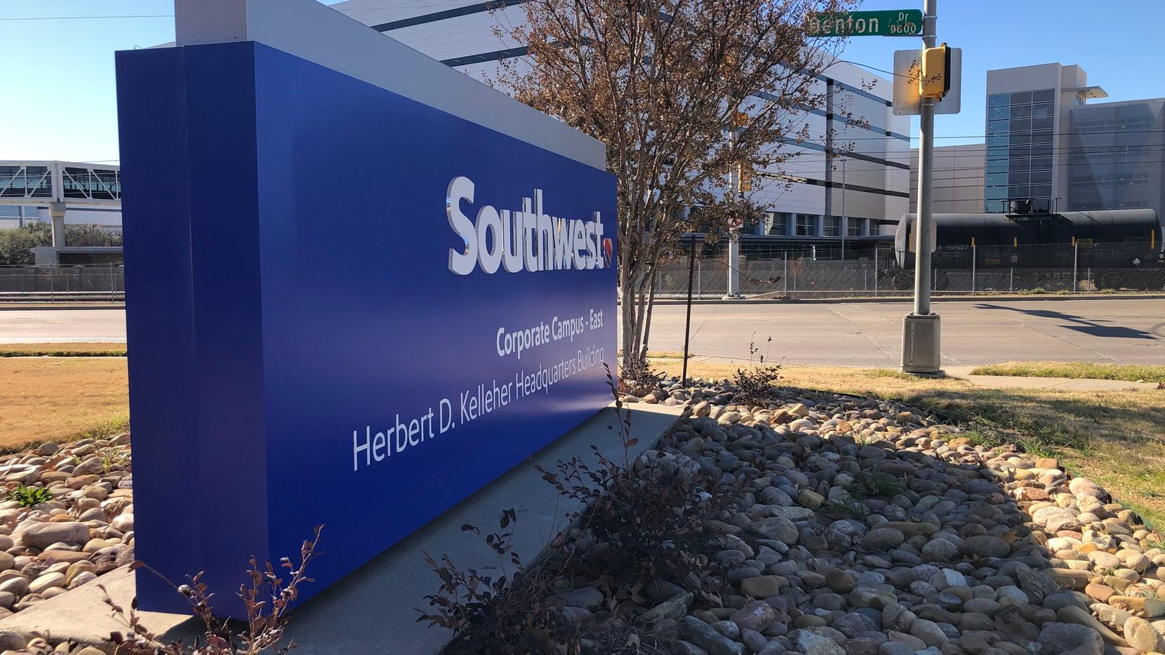 southwest airlines corporate headquarters