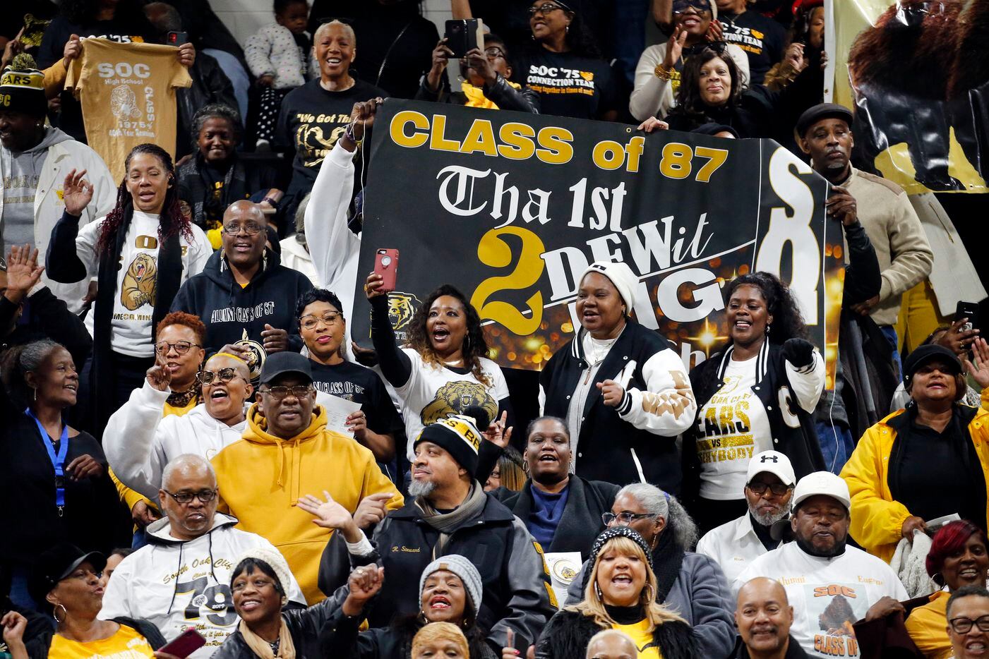 The 1980's alumni of South Oak Cliff High School showed their spirit during a ceremonial...