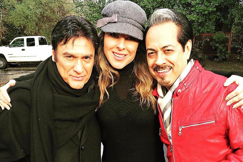 Kate se reunió hace 5 semanas con Jorge y Hernán Hernández de Los Tigres del Norte en...