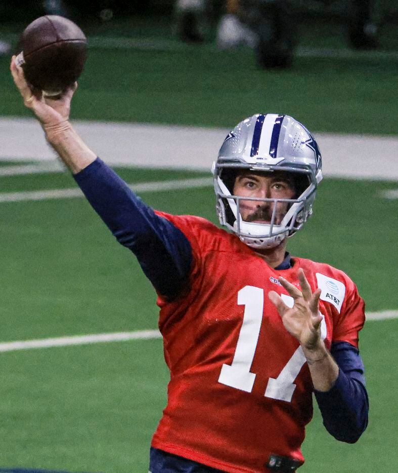 Dallas Cowboys quarterback Ben DiNucci (17) throws the ball during the Dallas Cowboys...