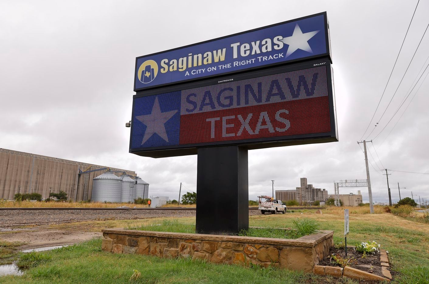 A digital sign welcomes visitors to Saginaw on Aug. 23.