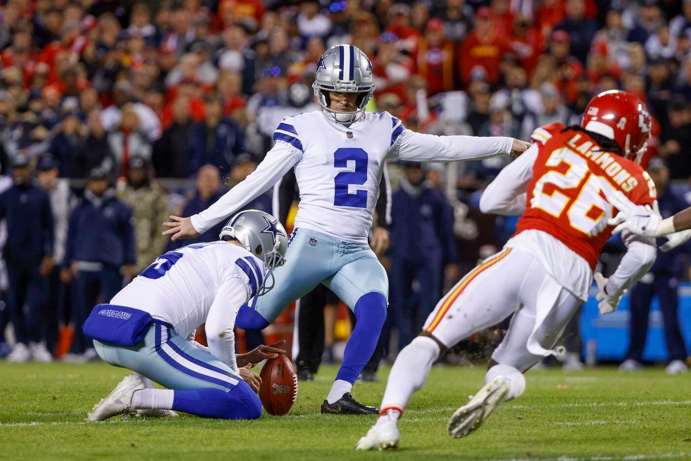 Dallas Cowboys kicker Greg Zuerlein (2) kicks a field goal during the second half of an NFL...