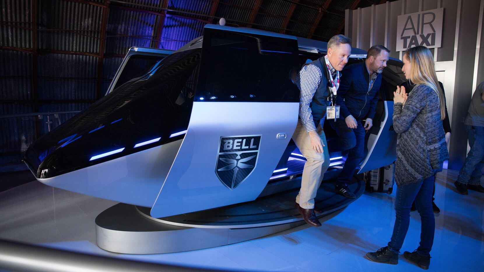 Bell Helicopters muestra un prototipo de taxi aéreo durante la conferencia SXSW en Austin,...