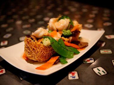 Pan-fried crispy noodles Hong Kong-style with shrimp at Mah-Jong Chinese Kitchen in Plano