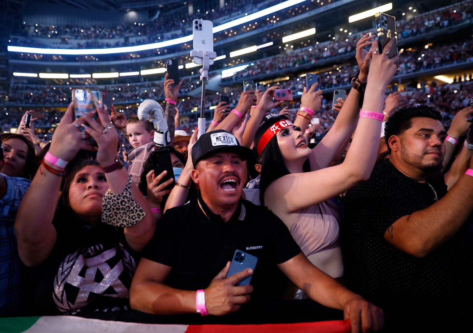 Over 73,000 people, an all-time attendance record for an indoor boxing event in the U.S., filled AT&T stadium to see Mexican boxer Canelo Alvarez defeat British boxer Billy Joe Saunders in their world title fight on May 8.