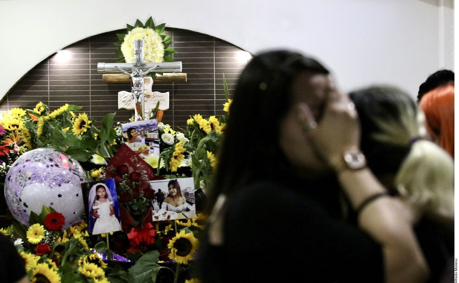 Familiares y amigos de Ariadna Fernanda López, de 27 años de edad, urgieron a las autoridad...