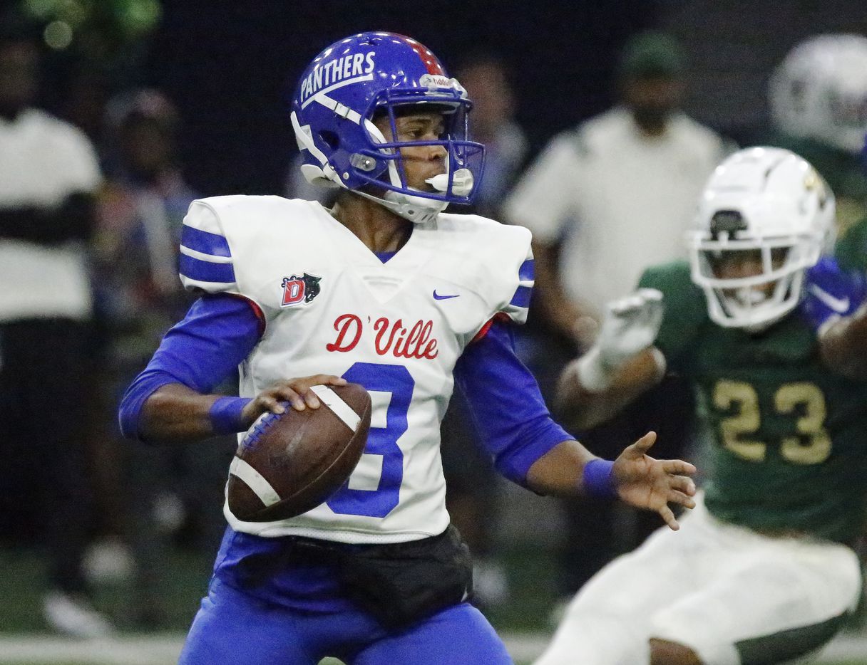 Duncanville High School quarterback Solomon James (3) makes his reads on a pass play during the first half as DeSoto High School played Duncanville High School in the Class 6A Division I Region II final playoff game at the Ford Center in Frisco on Saturday, December 4, 2021. (Stewart F. House/Special Contributor)