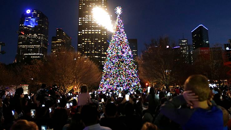 holiday tree lighting near me