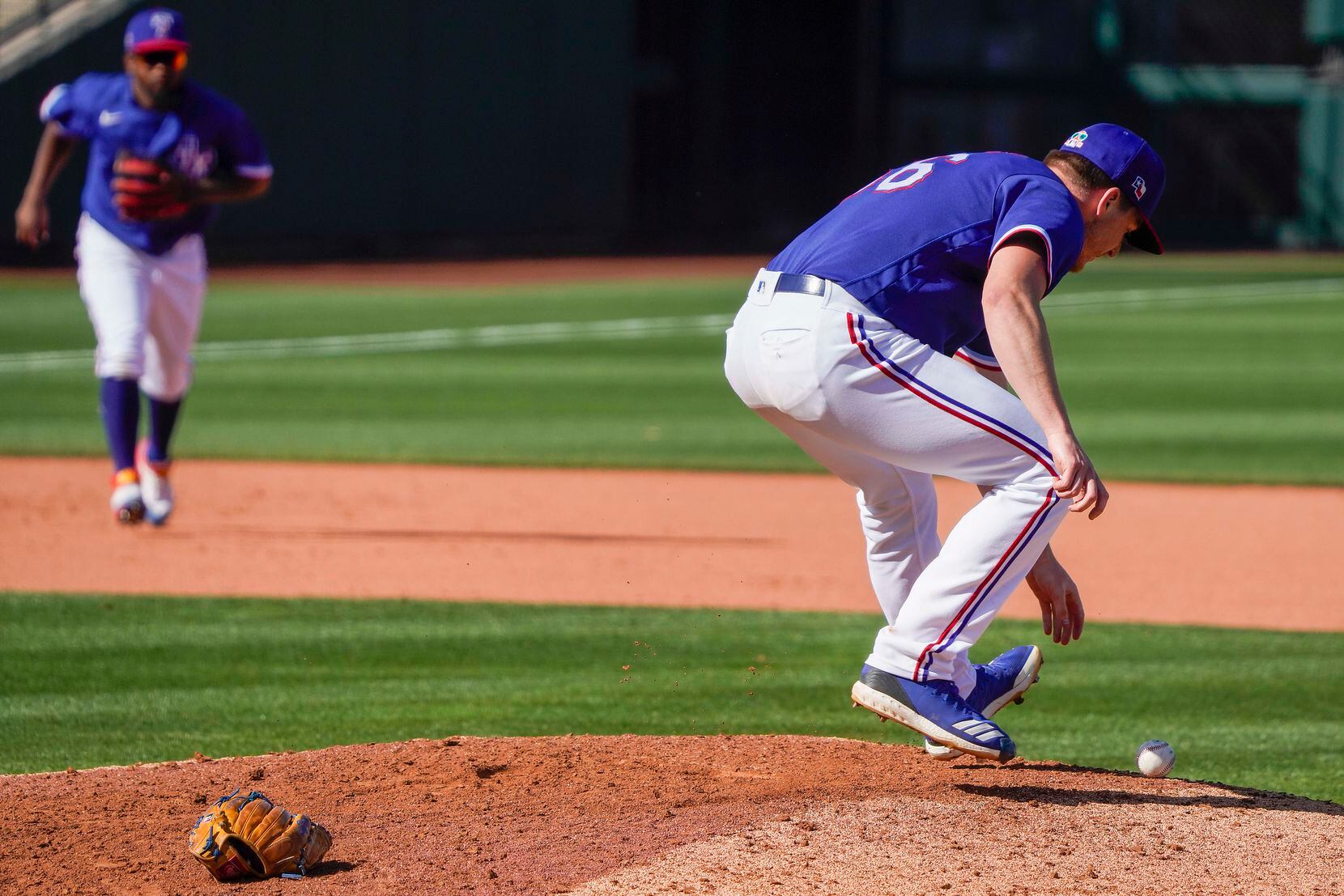 Photos Gallo Homers Again Cole Winn Struggles Rangers Fall To Cleveland 9 2 In Surprise 