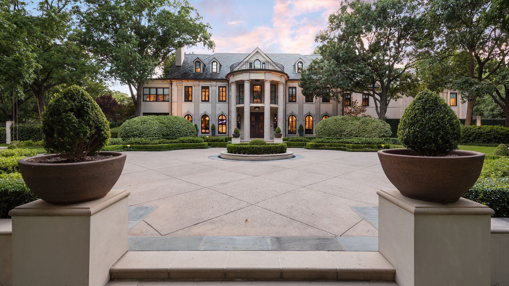 See A Dallas Ceo S University Park Home Built In The 19s And Priced At 22 5 Million