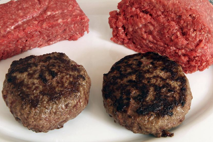 Más de 43,000 libras de carne molida que se vende en supermercados de Estados Unidos desde...