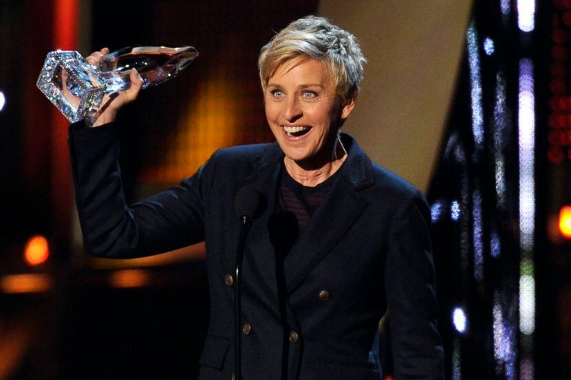 Ellen DeGeneres aceptando el premio por mejor anfitriona de televisión en 2014.  (AP)
