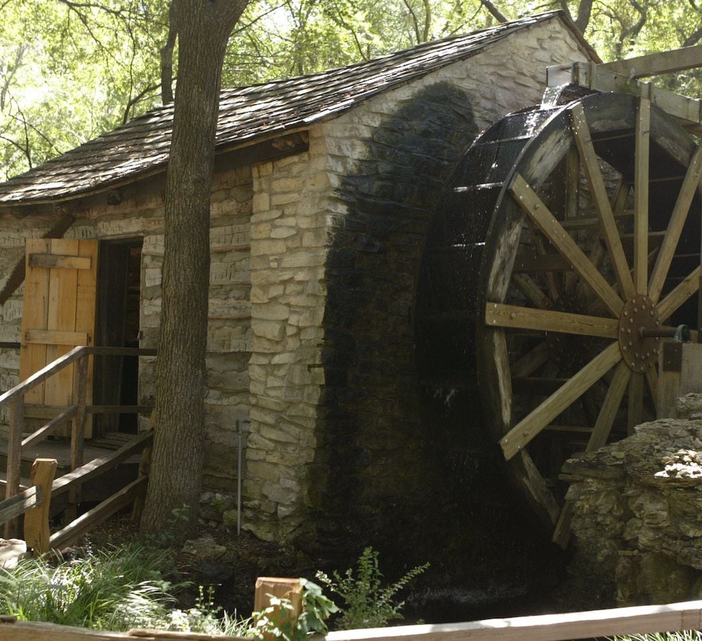 Log Cabin Village