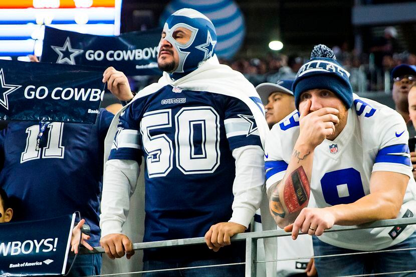 Aficionados de los Cowboys lamentan el mal desempeño del equipo que los tiene sumidos en la...
