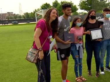 Beni Redžić and his family celebrated his graduation during an FC Dallas practice last week.