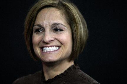 Linda McIngvale Age 63 'Mattress Mack Wife Donates $50,000 To Mary Lou  Retton