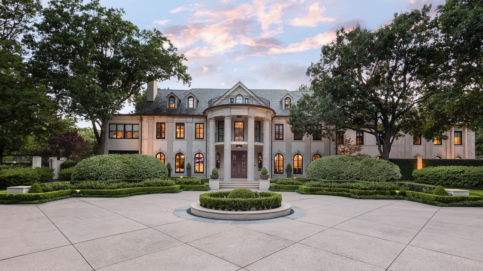 One Of University Park S Priciest Estates Trades To New Owners