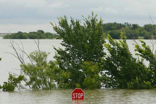 Varios lagos del Norte de Texas tendrán partes cerradas durante el fin de semana de Memorial...