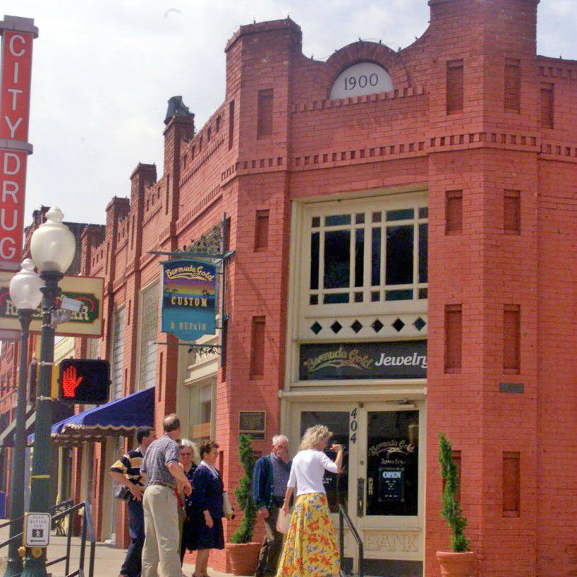 Grapevine's historic Main Street