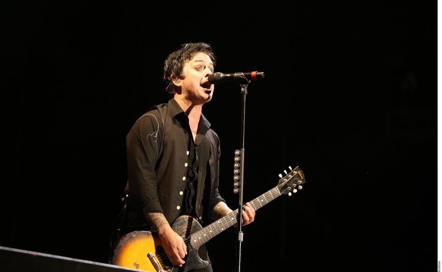 Decisiones políticas en Estados Unidos llevaron a Billie Joe Armstrong, líder de Green Day,...