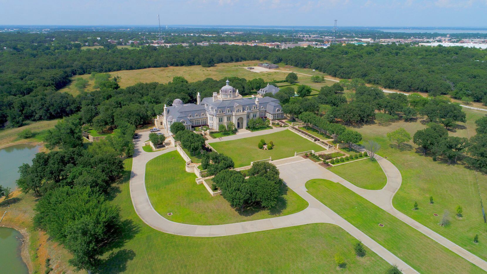 Champ d'Or estate in Denton County sold at auction this summer but has not closed.