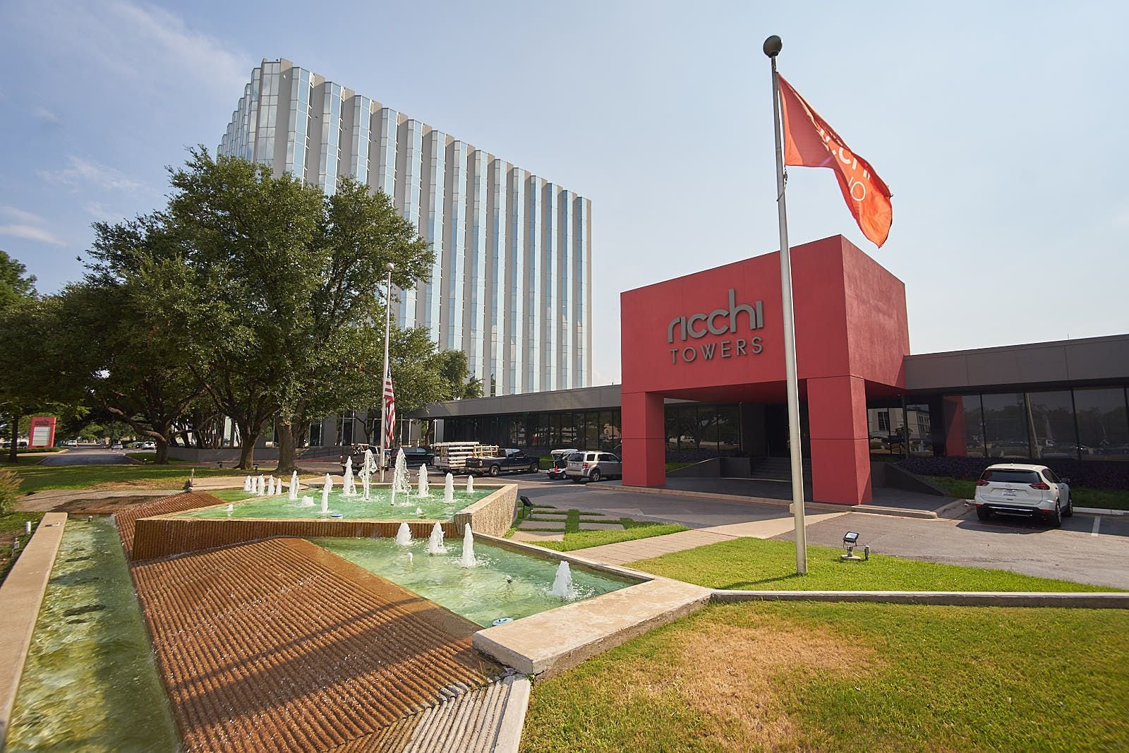 Continental Batteries leased office space at 8585 Stemmons in Dallas.