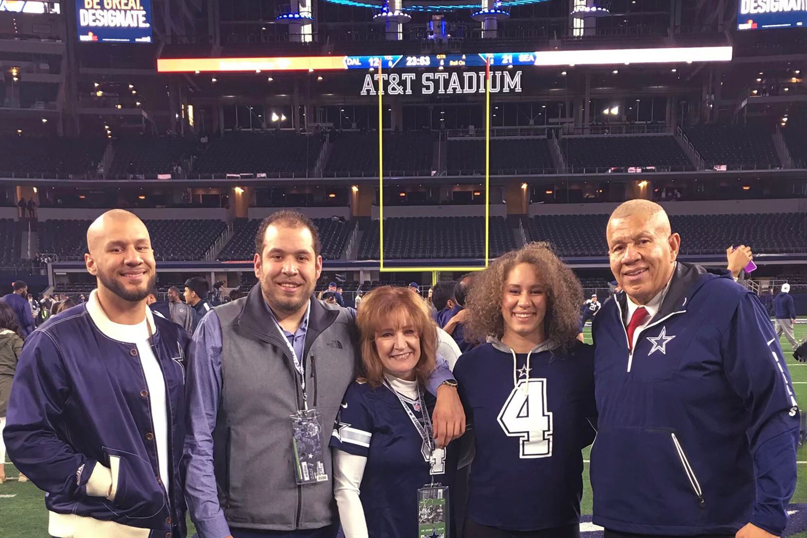 Trei Cruz following in family's baseball footsteps