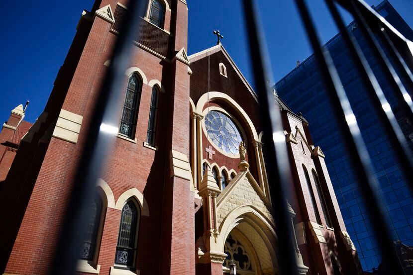 Un sacerdote asignado a la Catedral Santuario de Guadalupe fue acusado de abuso sexual en su...